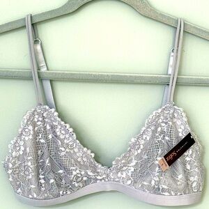 Sofra Intimates Silver Lined Unpadded Adjustable Bralette Size Small